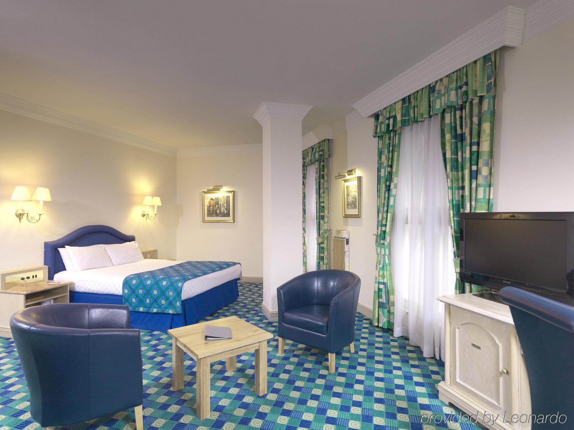Thistle Westminster Лондон Номер фото