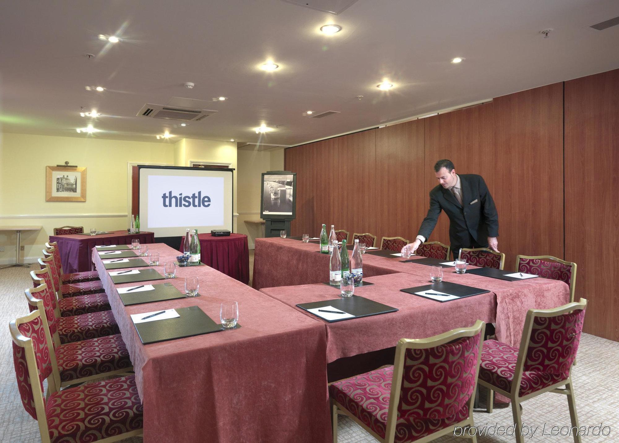 Thistle Westminster Лондон Зручності фото